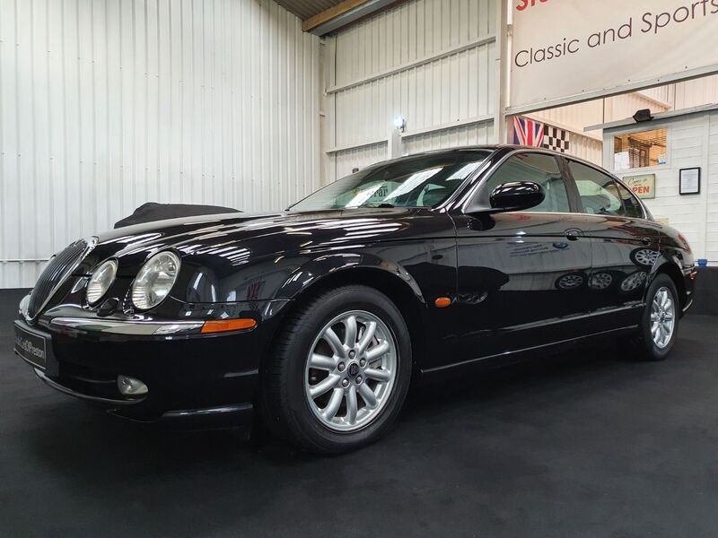 JAGUAR S-TYPE