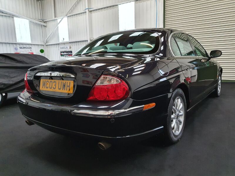 JAGUAR S-TYPE