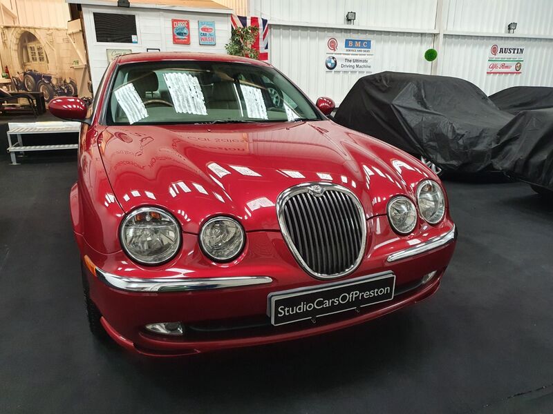 JAGUAR S-TYPE