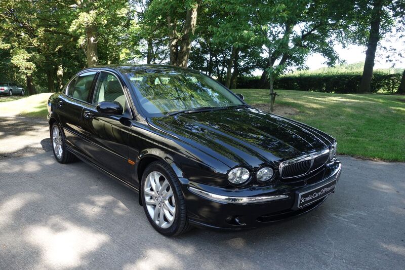 JAGUAR X-TYPE