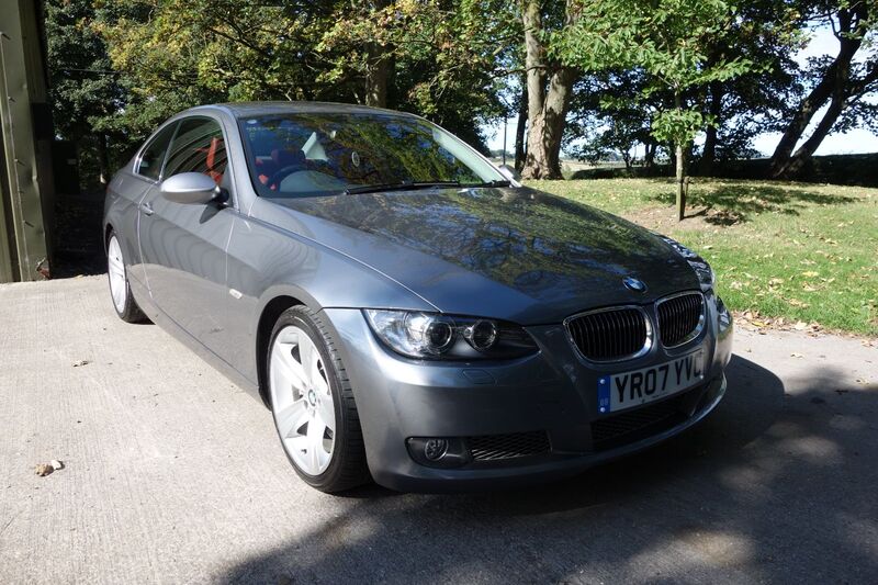 BMW 3 SERIES