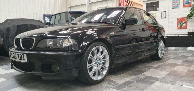 BMW 3 SERIES