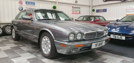 JAGUAR XJ XJ8 SE